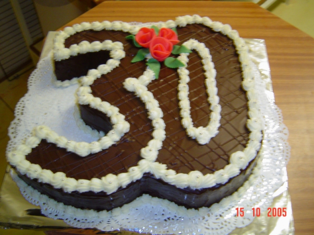 Torta v tvare čísla 3